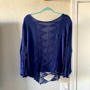 Double Zero long sleeve, open back blouse